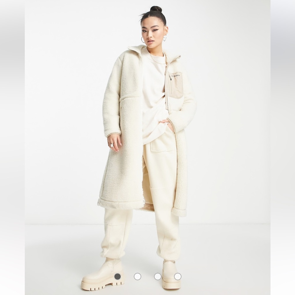 Columbia Women's Cream Teddy Jacket